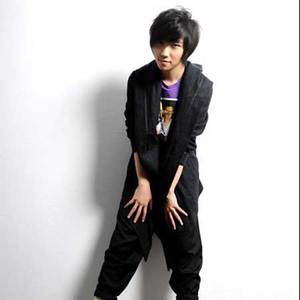 干逼插入大片咪咪爱
